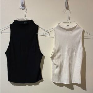 NWOT Maeve by Anthropologie Black and Cream Ribbed Cropped Tank Tops - M